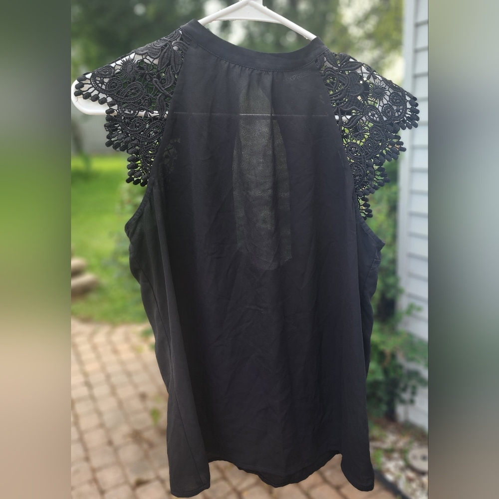 Elegant Black Lace Sleeve Women's Top